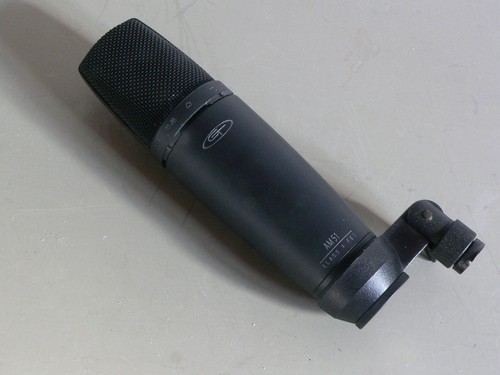 Alesis groove tubes am51 - alesis,
