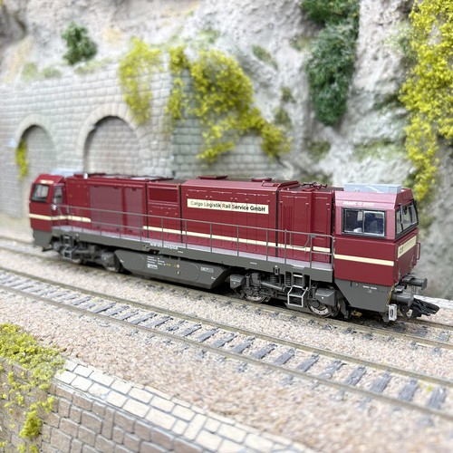 Locomotive diesel série - , 272