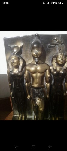 Sculpture sur socle - ., egyptien
