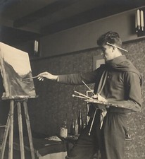 MARCEL COEN (1918-2008) PHOTOGRAPH PAINTER IN FRONT OF HIS EASEL 1960 (184)