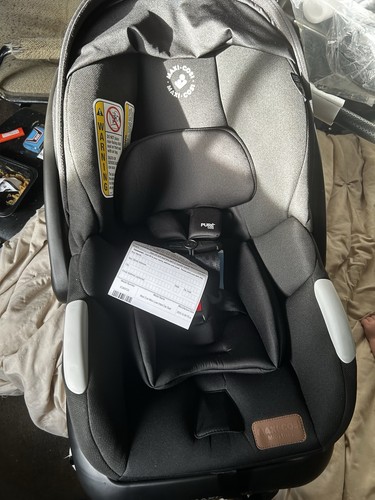 Maxi cosi car seat and - seat,