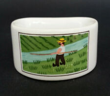 Joli ROND DE SERVIETTE signé