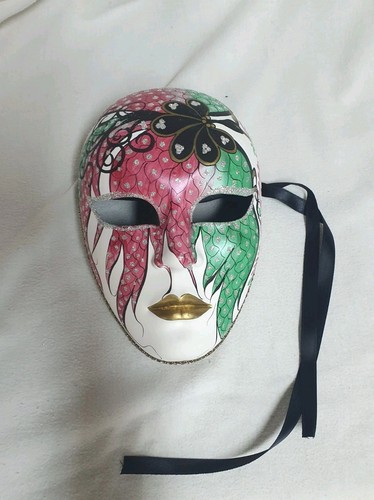Beau masque vénitiens - , /