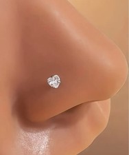 Piercing Nez Coeur Courbé En L Argenté Alliage De Zinc