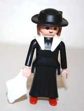 PLAYMOBIL 3770 FEMME ROBE