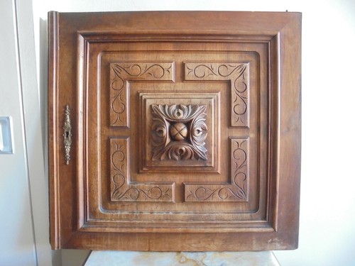 Ancien grand panneau - , buffet