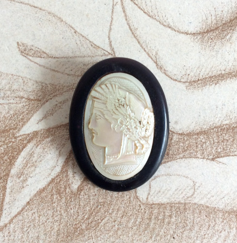 Broche camée allégorie - broche,