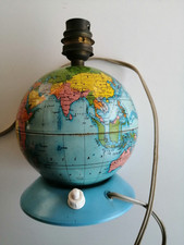 ancienne lampe globe terreste