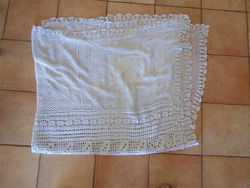 Ancien rideau dessus - ancien, ou
