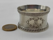 ROND DE SERVIETTE CARTOUCHE AVEC COURONNE DE MARQUIS EN ARGENT MASSIF MINERVE