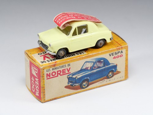 Norev vespa 400 - -,