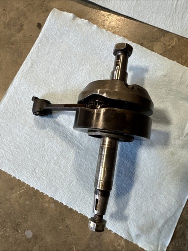 Suzuki crankshaft 1972 - suzuki,
