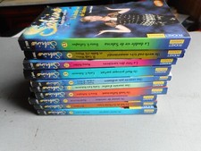 LOT 10  LIVRES SABRINA