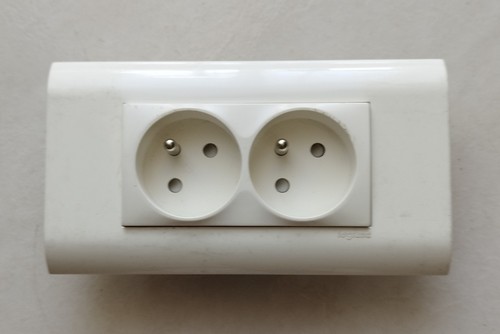 Prise double alombard sur - prise,