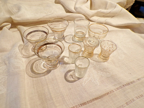 Lot de 9 verres - de,