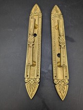 Grandes poignées de porte en