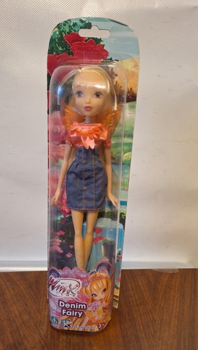 Poupée winx club - denin, fairy