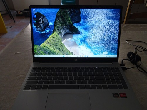 Laptop fc0105nf amd - hp,
