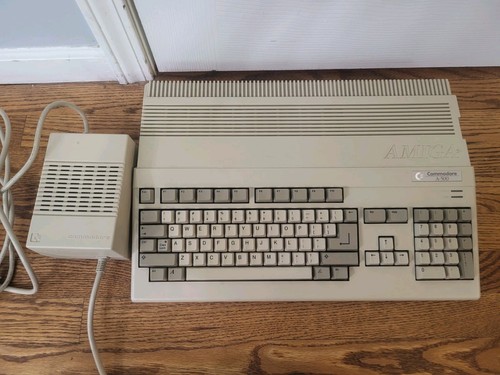 Commodore amiga a500 computer - commodore,