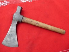 hachette hache à marteau