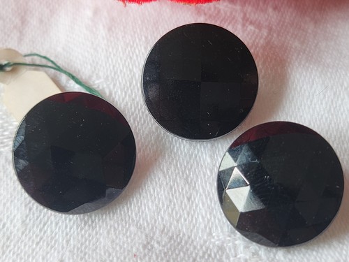 Trio boutons anciens verre - trio, en