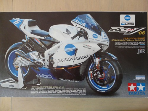 Maquette moto tamiya ref - 1/12,