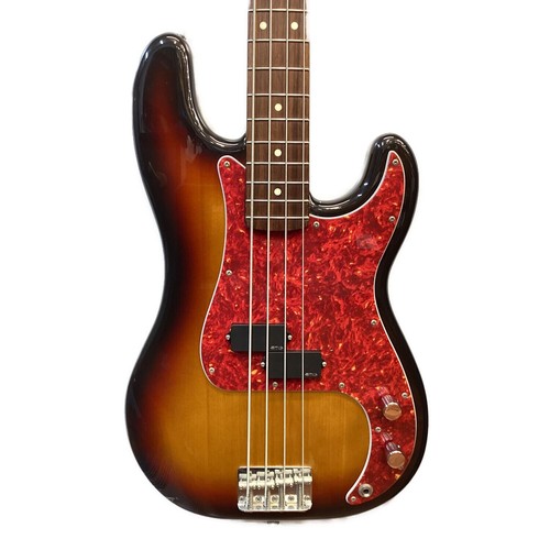 Guitare basse électrique