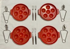Styson Escargot Set of 4 Serving Baking Red Plates / Dishes with Tongs & Forks