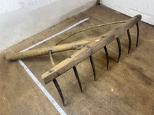 Outil Ancien Râteau de