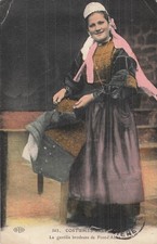 CP BRITTANY EMBRODEUSE DE PONT-L'ABBE - FOLDED CORNERS - 64287