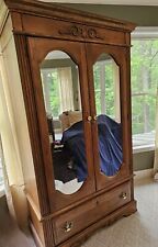oak armoire; great condition 