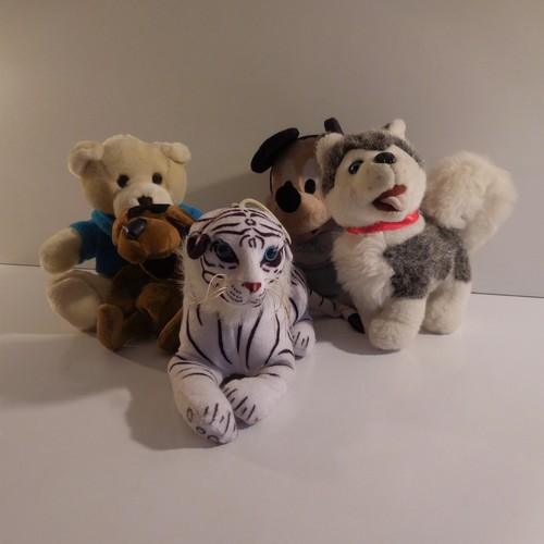 Plush figures animals dog - plush,
