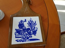 Planche en bois avec carrelage