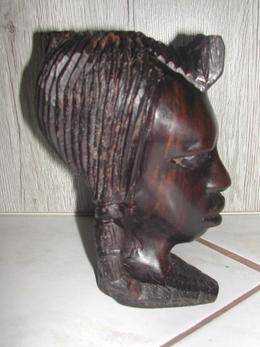 Statuette femme africaine - statuette,