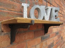 ÉTAGÈRES EN BOIS DE CHÊNE