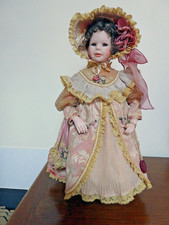 SOPHIE poupée  MUNDIA