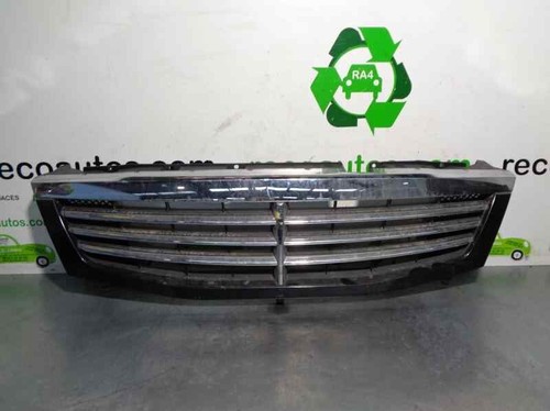 7946008b01 grille gauche capot - grille,