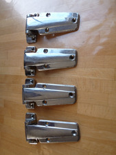 Lot : 4 charnières pour