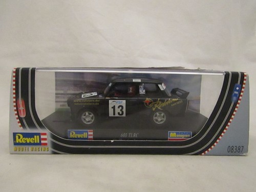 Voiture trabant 601 - 1/32,