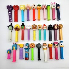 Lot de 30 distributeurs Pez