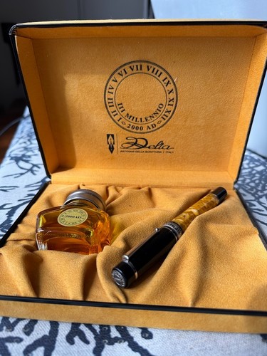 Superbe stylo plume - delta, 365