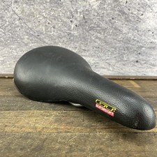 GT Supersoft Bicycle Seat Black Velo 218-1 Comfort Saddle 380g Steel Scuffs
