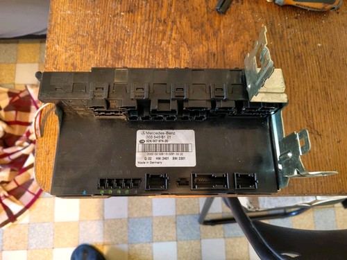 Boitier électronique fusible - boitier,