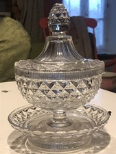 SUPERBE BONBONNIÈRE EN