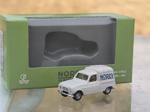 Norev voiture renault - norev, 4l
