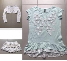 BENETTON ensemble 3 pièces jupe, gilet et t shirt taille S  - 120 (6-7 ans)