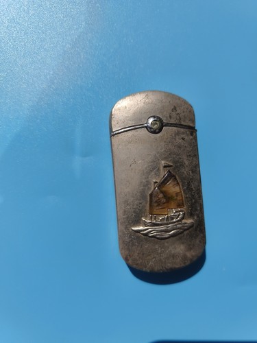 Ancien briquet publicitaire