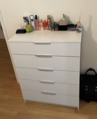 Commode - ,