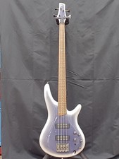 Guitare basse électrique