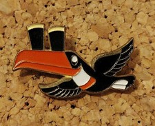 Pin's Bière Guinness Toucan
